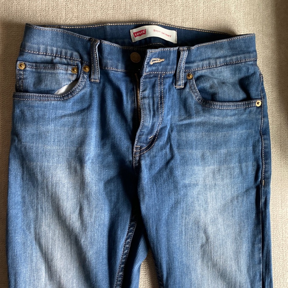 Boys Size 16 reg 510 skinny blue jeans. W28 x L28
